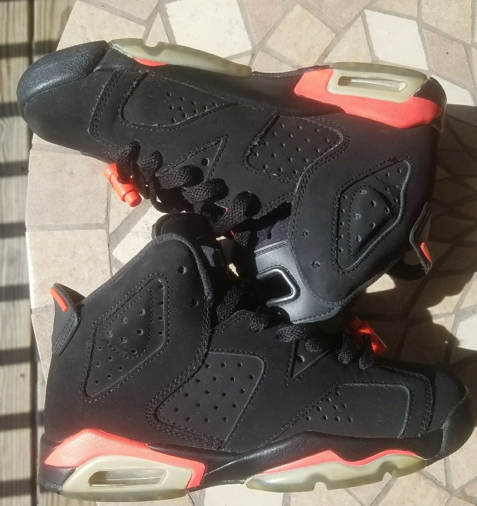 💥KIDS RETRO 6 JORDANS 💥